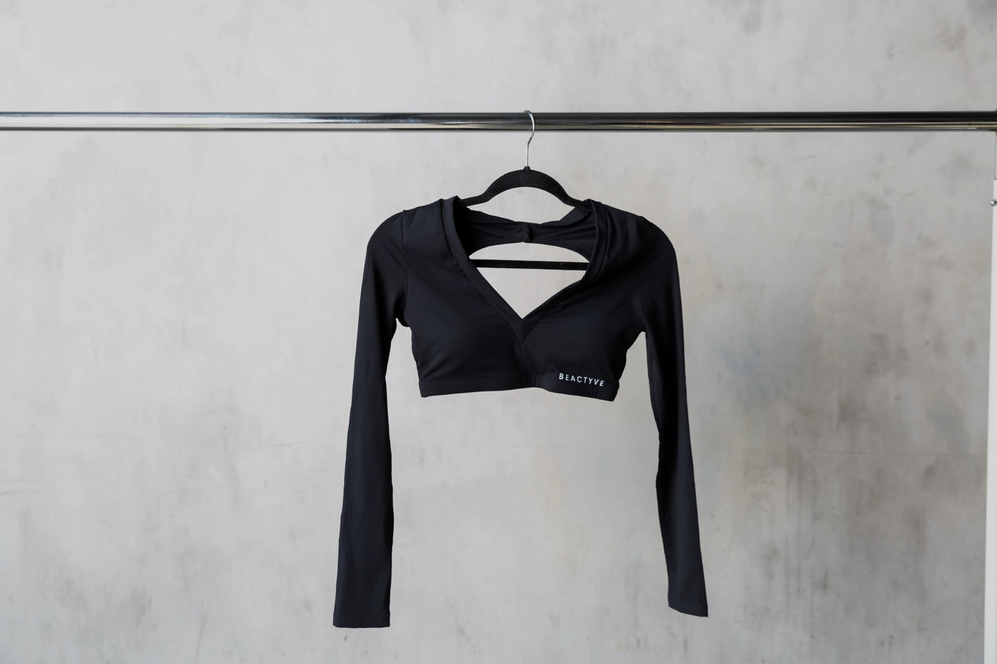 Balance Long Sleeve Backless Top - ONYX BLACK