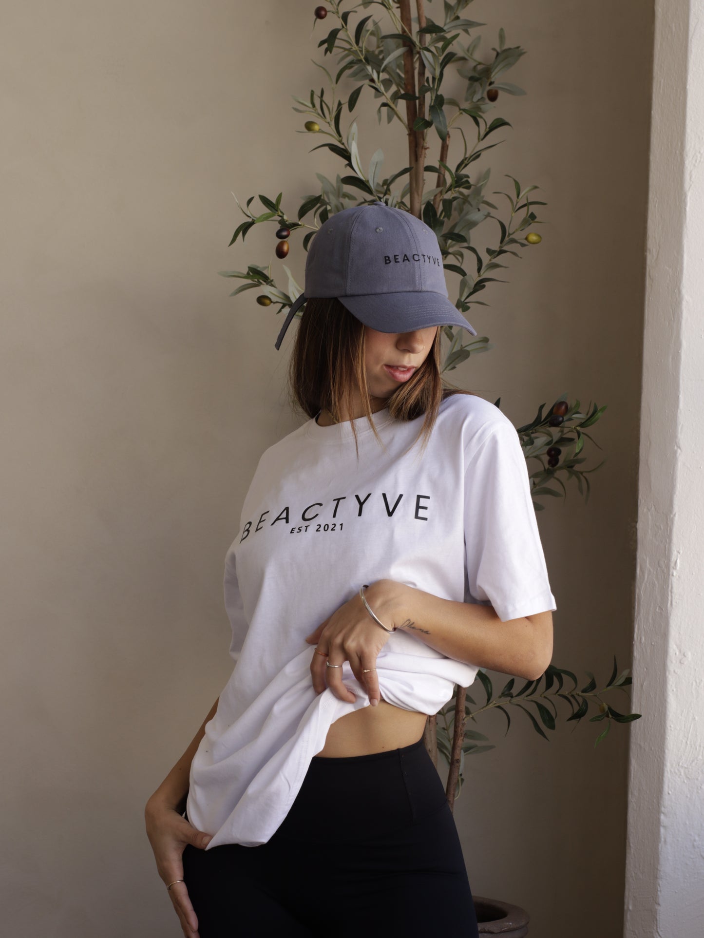 Everyday Oversized T-shirt - WHITE