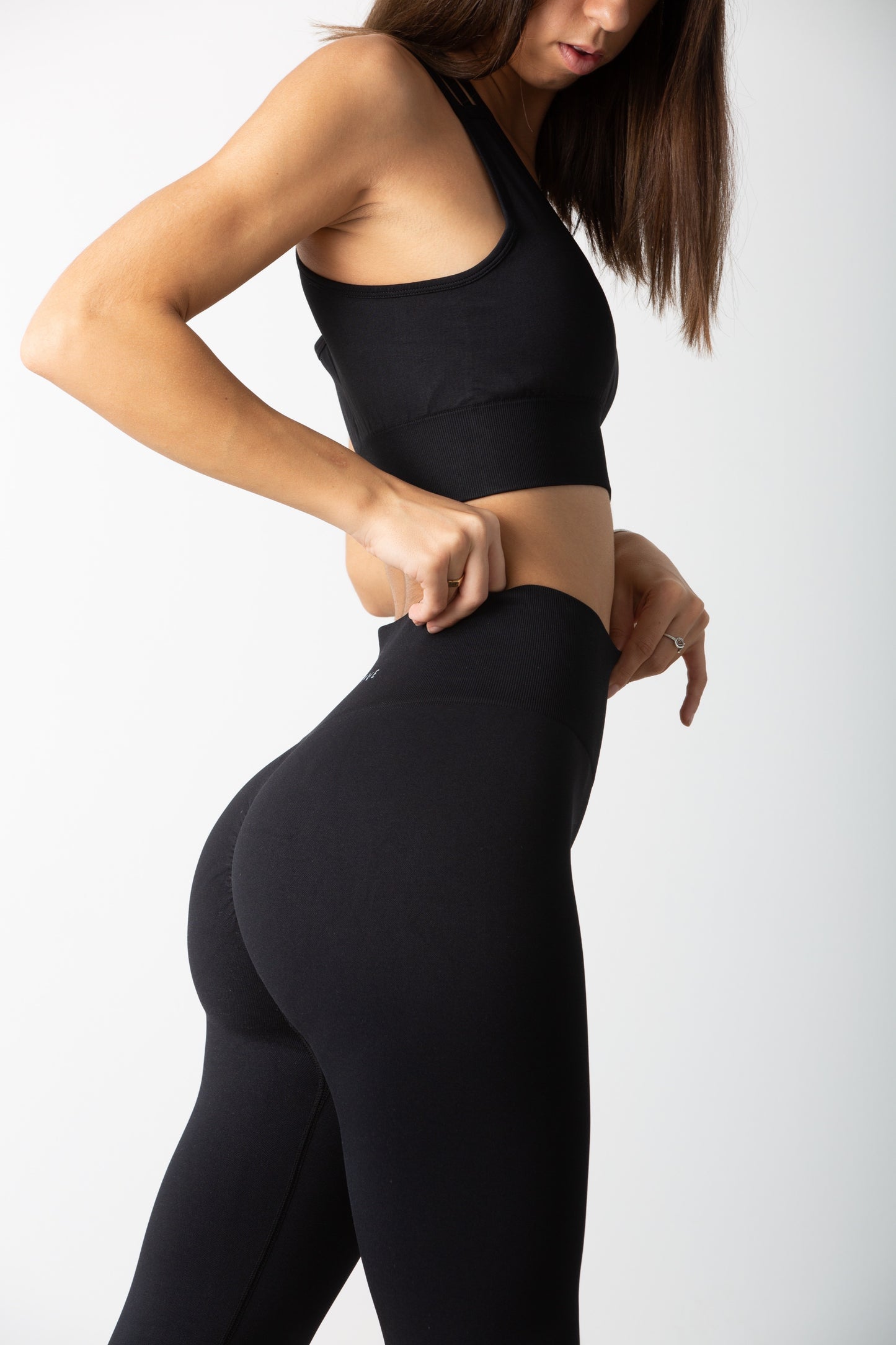 Impact Scrunch Bum Leggings - ONYX BLACK