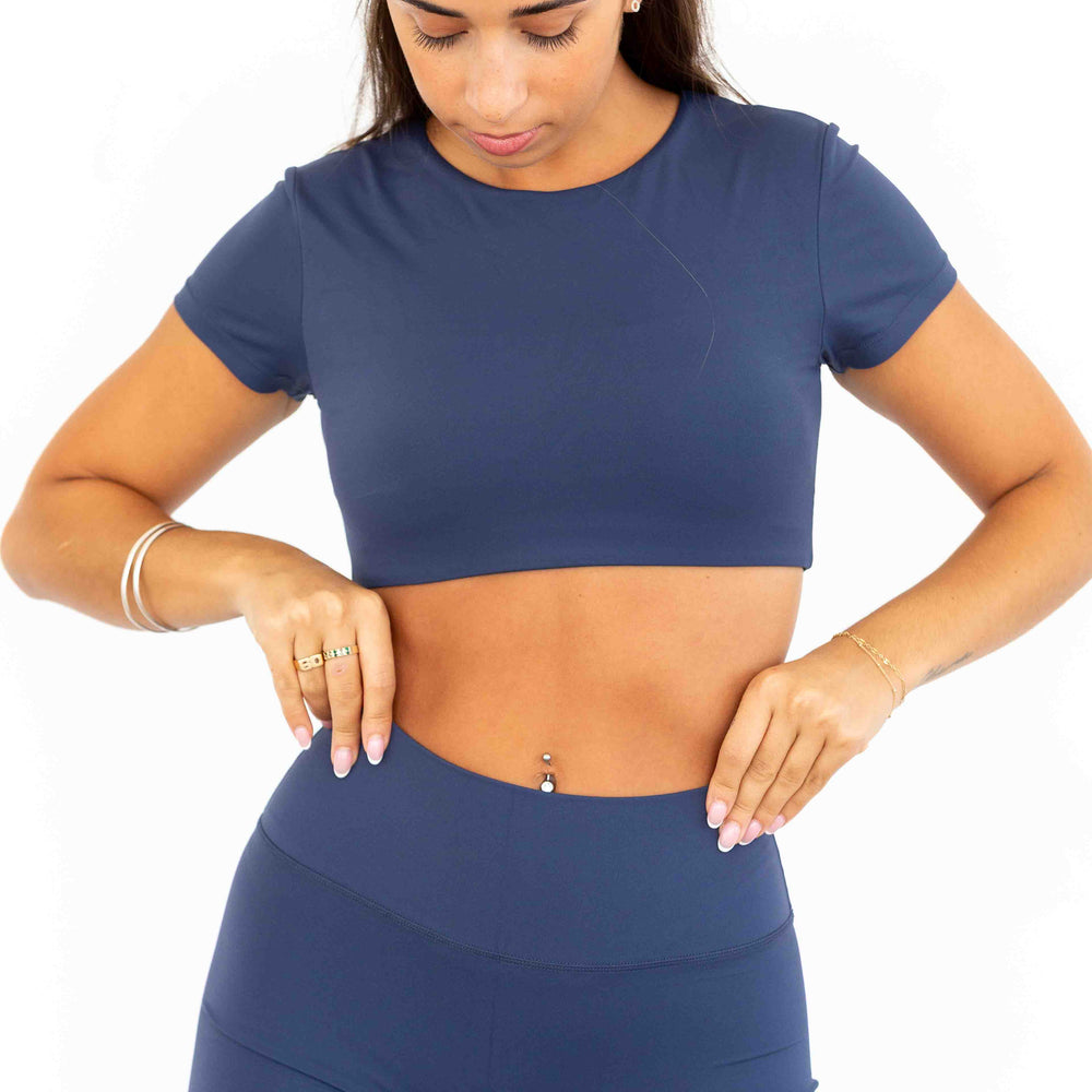Align Short Sleeve Crop Top - LAGOON