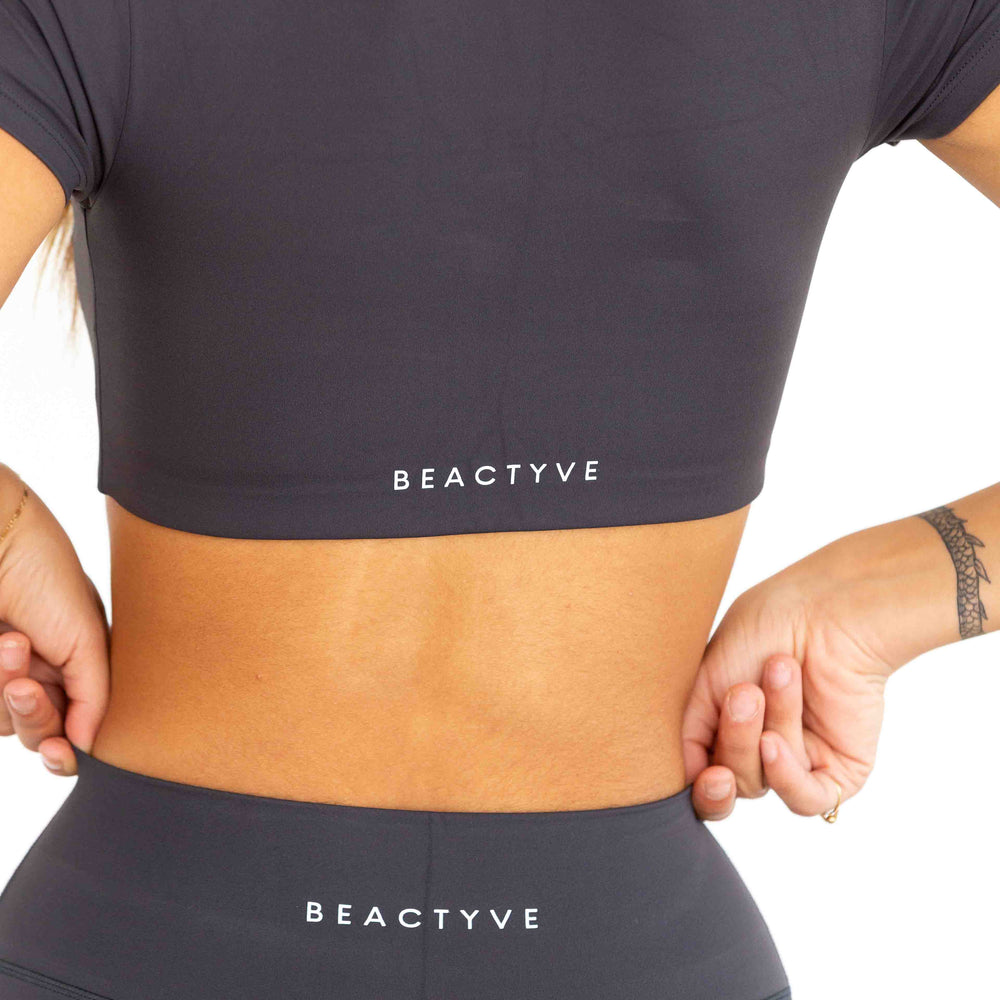 Align Short Sleeve Crop Top - SLATE