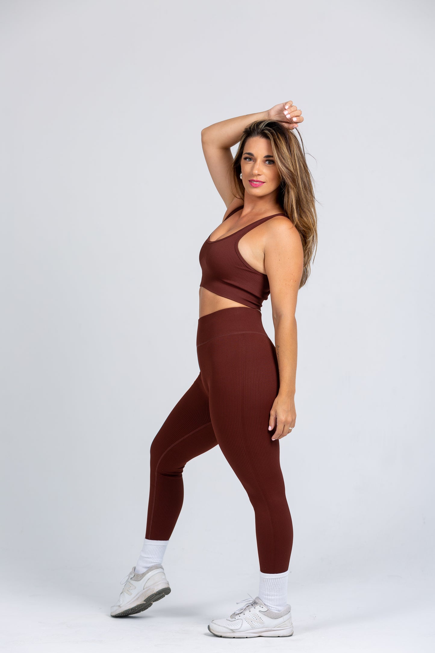 Luxe Ribbed Sport Bra - MOCHA BROWN