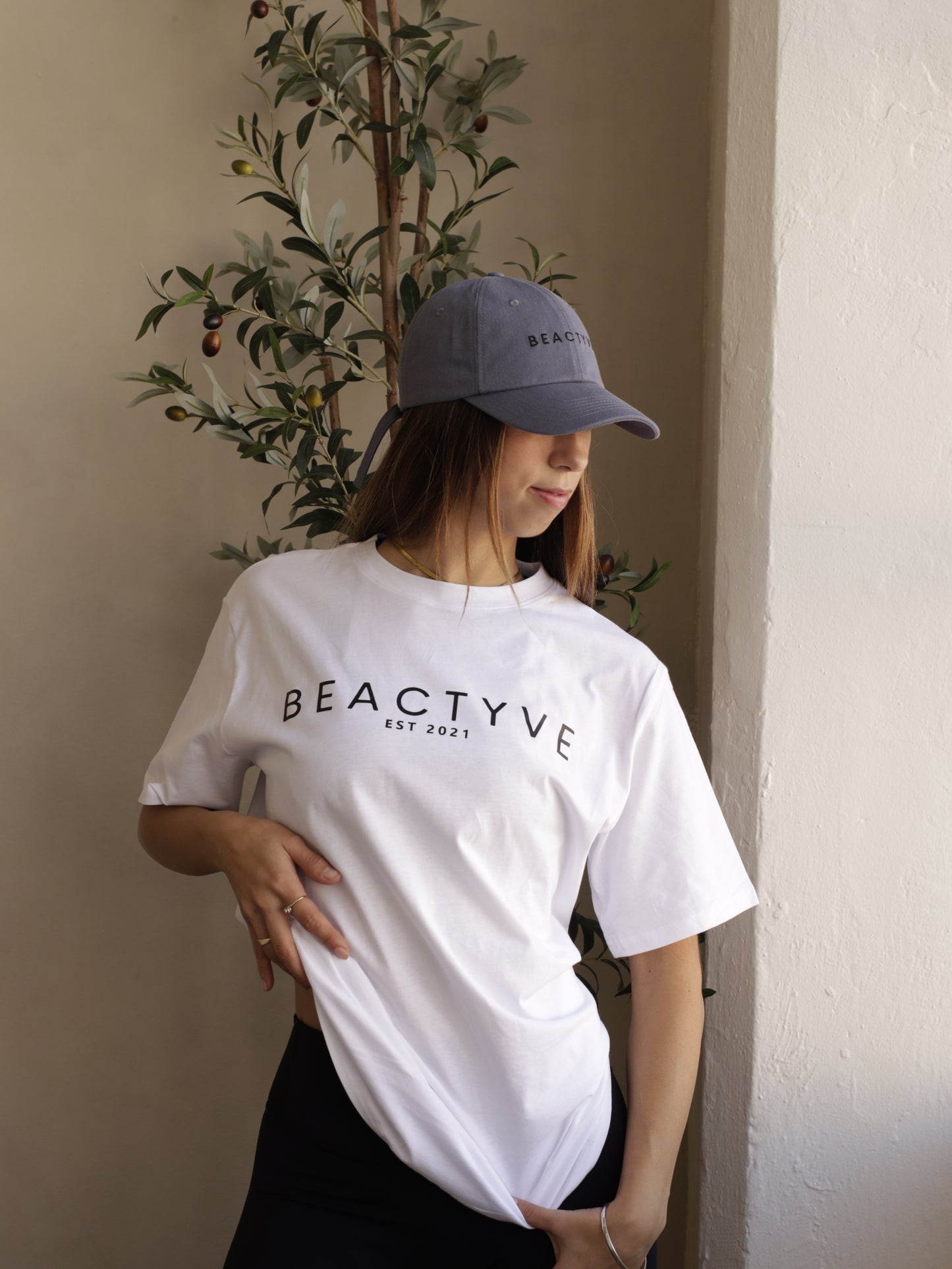 Everyday Oversized T-shirt - WHITE