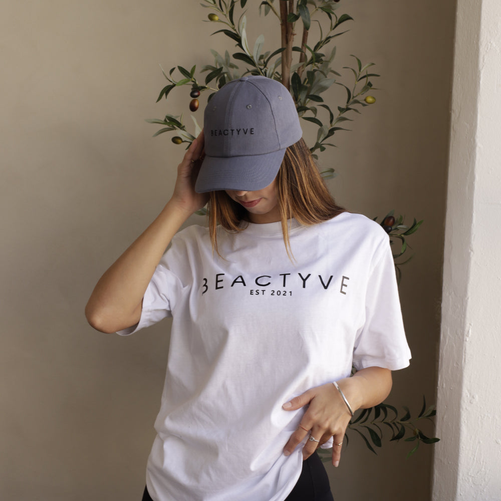 
                  
                    Everyday Oversized T-shirt - WHITE
                  
                